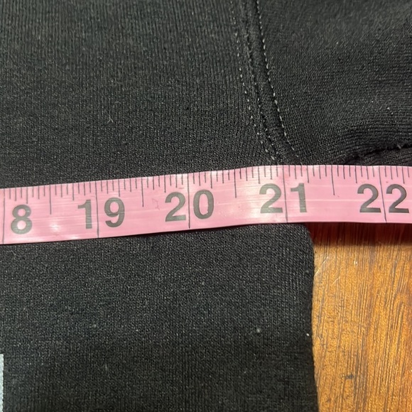 TLC Black Gildan Heavy Blend Crew Neck Sweatshirt Sz M GUC - Picture 9 of 11